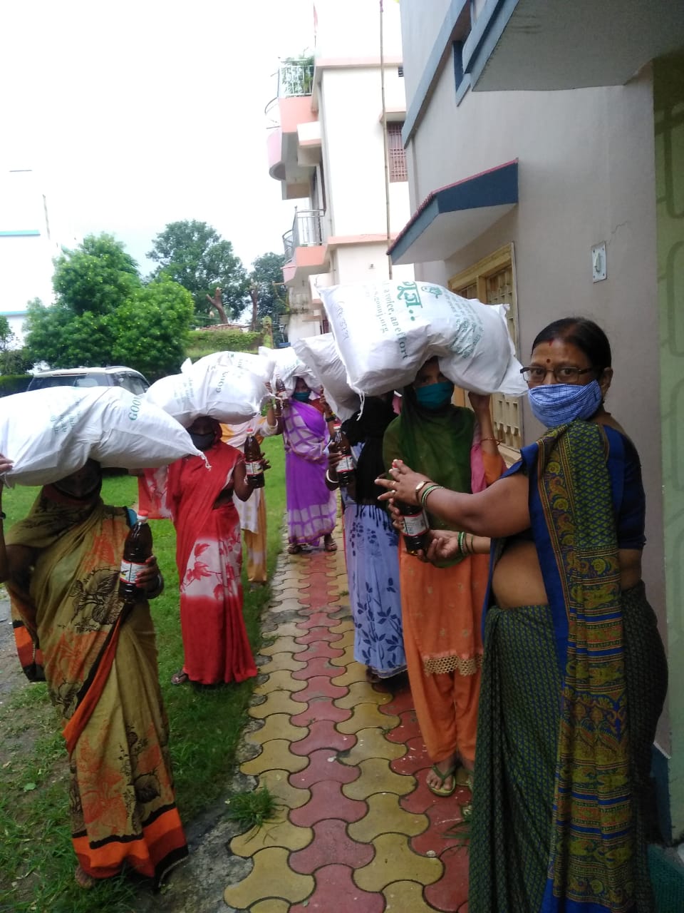 Handpump Cleaning (Covid-19 Relief Work) photo 7